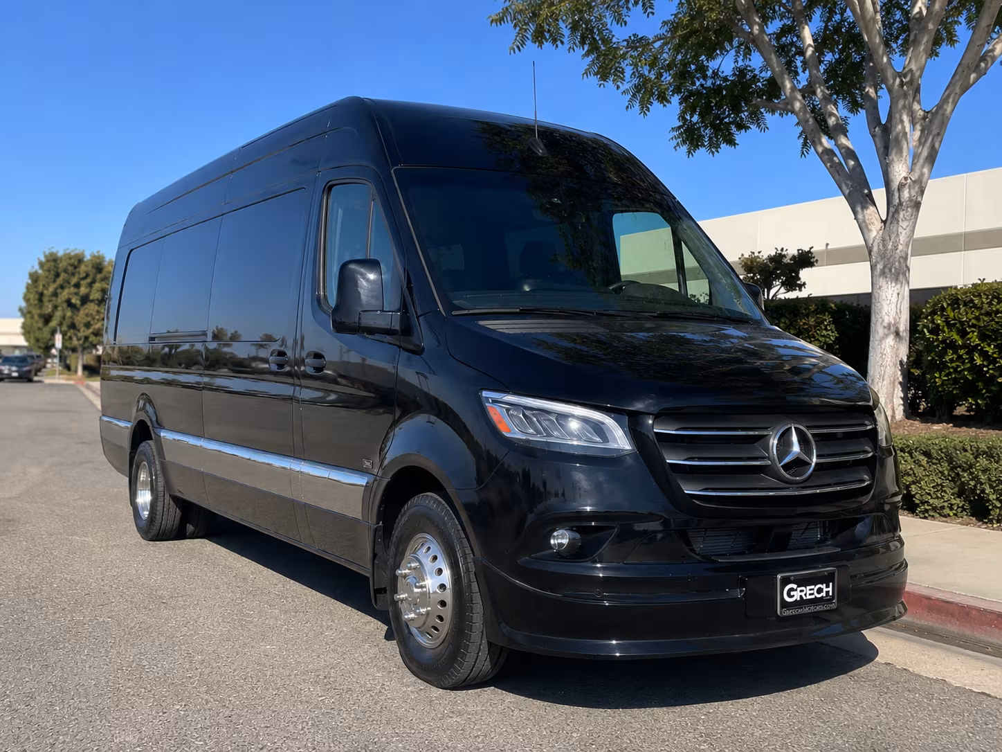 Petaluma Wedding Transportation & Shuttle Service