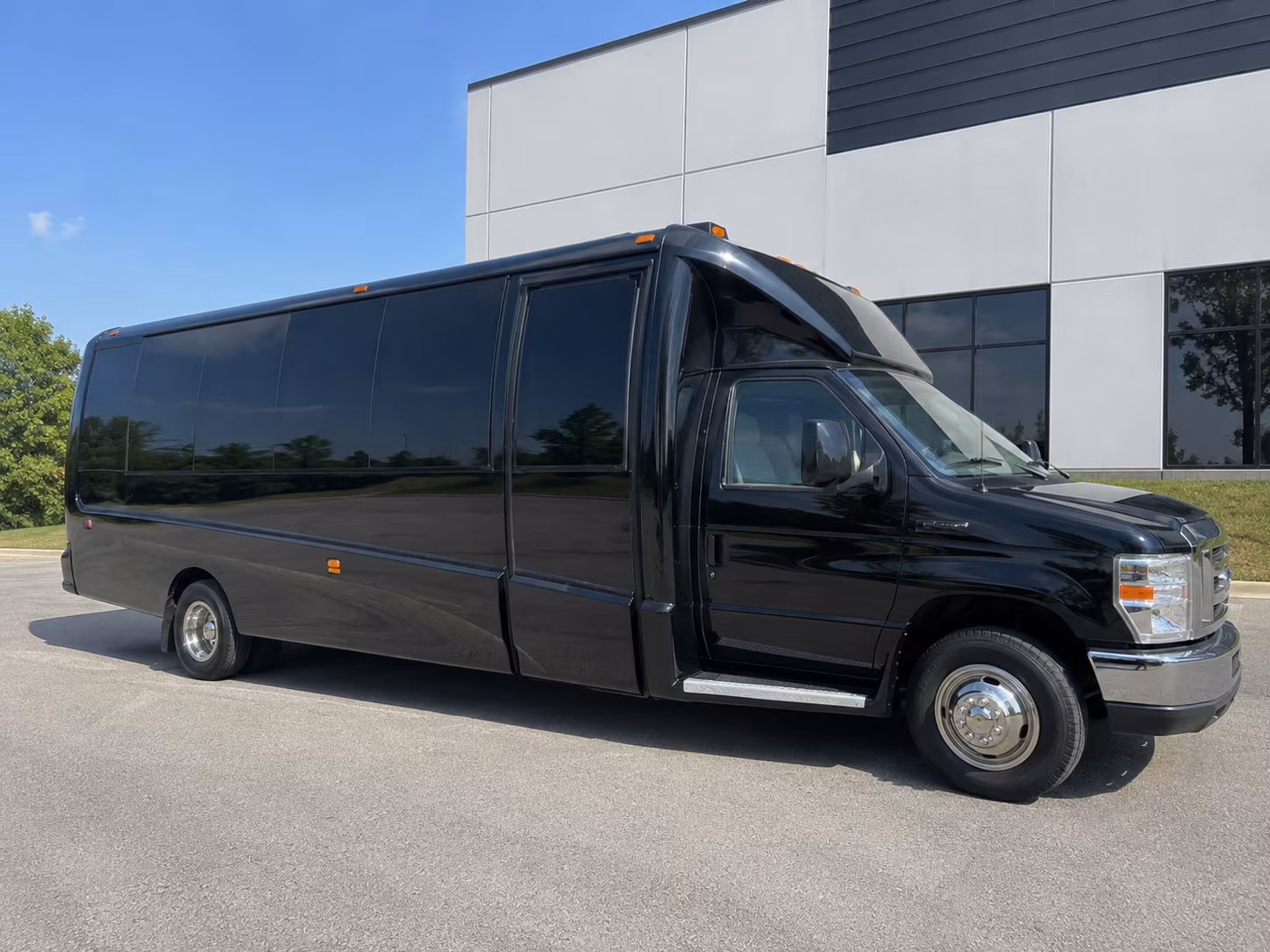 Santa Rosa Prom & Homecoming Transportation party bus exterior