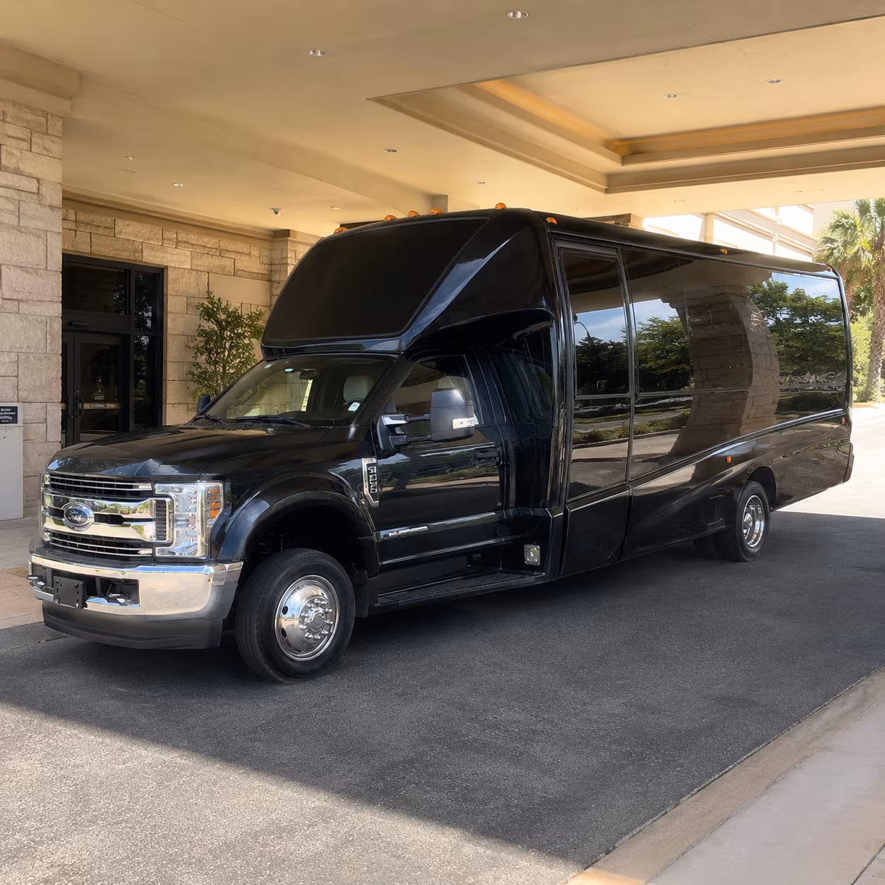 Santa Rosa Prom & Homecoming Transportation party bus exterior