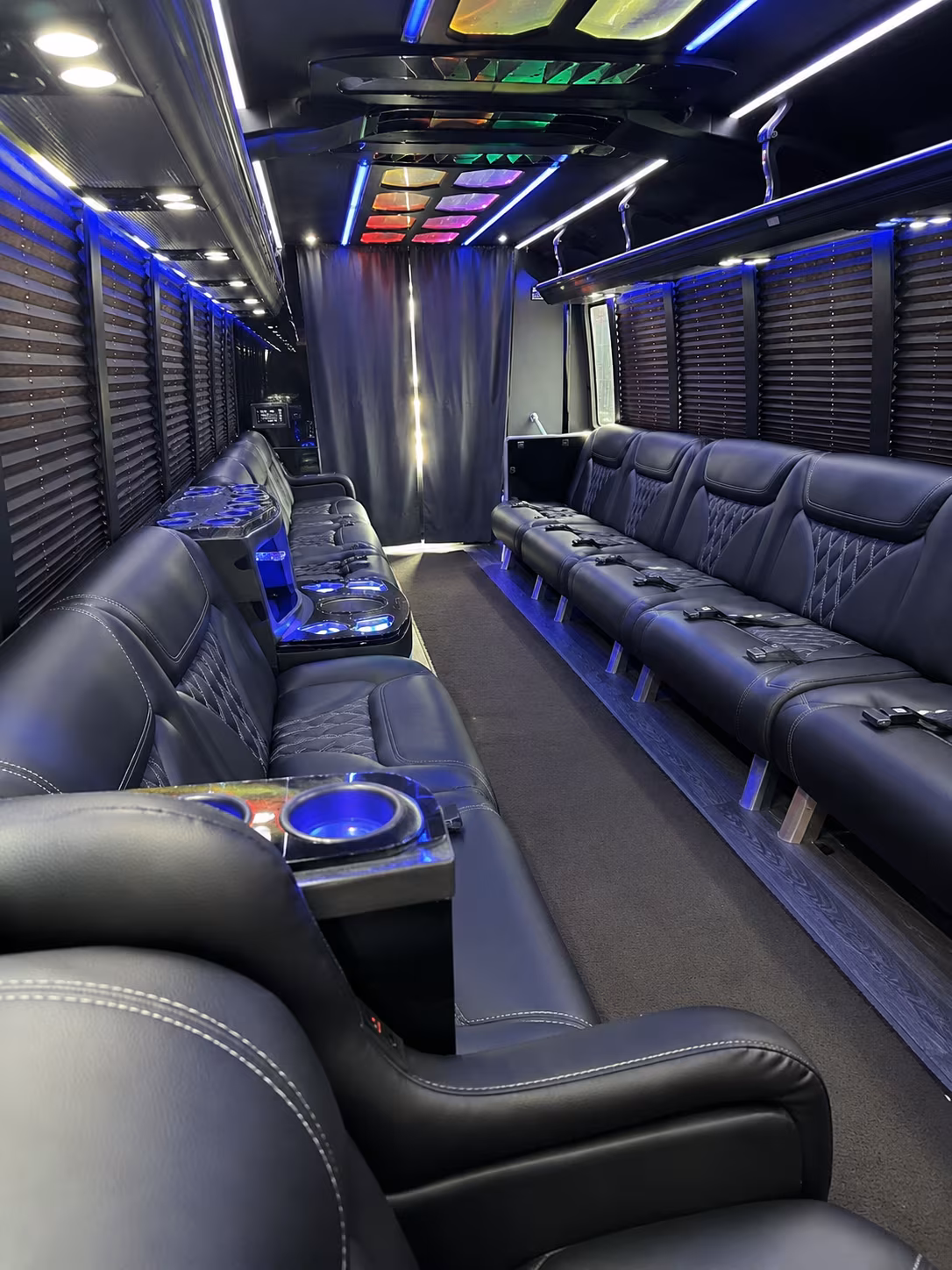 Santa Rosa Winery Tour & Pub Crawl Transportation
